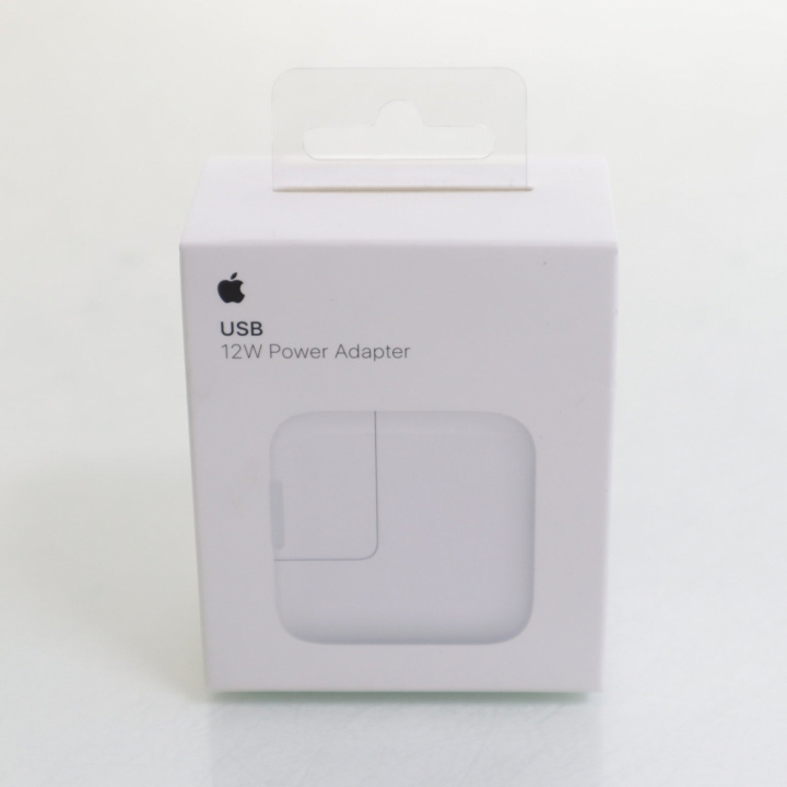 Apple 12W USB Strömadapter, iPad, iPhone, vit (MD836ZM/A) i gruppen SMARTTELEFON & NETTBRETT / Ladere og Kabler / Vegglader / Vegglader USB hos TP E-commerce Nordic AB (38-34705)