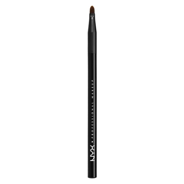 NYX PROF. MAKEUP Pro Lip Brush i gruppen HELSE OG SKJØNNHET / Makeup / Verktøy og sminkesett / Børster og pensler hos TP E-commerce Nordic AB (38-58132)