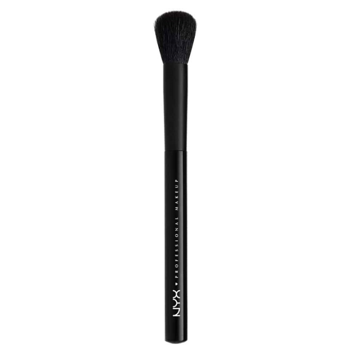 NYX PROF. MAKEUP Pro Contour Brush i gruppen HELSE OG SKJØNNHET / Makeup / Verktøy og sminkesett / Børster og pensler hos TP E-commerce Nordic AB (38-58163)