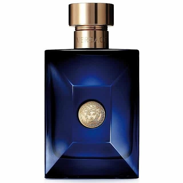 Versace Dylan Blue Edt 50ml i gruppen HELSE OG SKJØNNHET / Duft og parfyme / Parfyme / Parfyme for han hos TP E-commerce Nordic AB (38-58820)