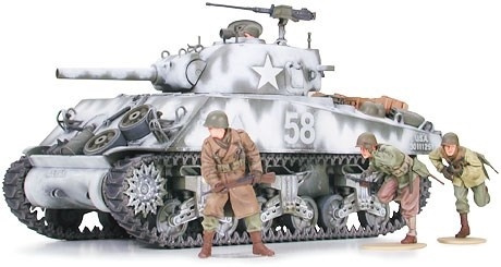 Tamiya 1/35 SHERMAN M4A3 105MM HOWITZER i gruppen SPORT, FRITID & HOBBY / Hobby / Plastmodeller / Militære kjøretøy (land) hos TP E-commerce Nordic AB (A06339)