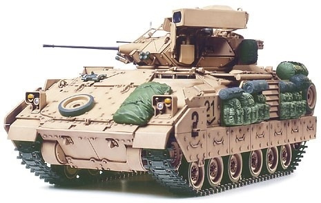 Tamiya 1/35 BRADLEY M2A2 ODS IFV i gruppen SPORT, FRITID & HOBBY / Hobby / Plastmodeller / Militære kjøretøy (land) hos TP E-commerce Nordic AB (A06347)