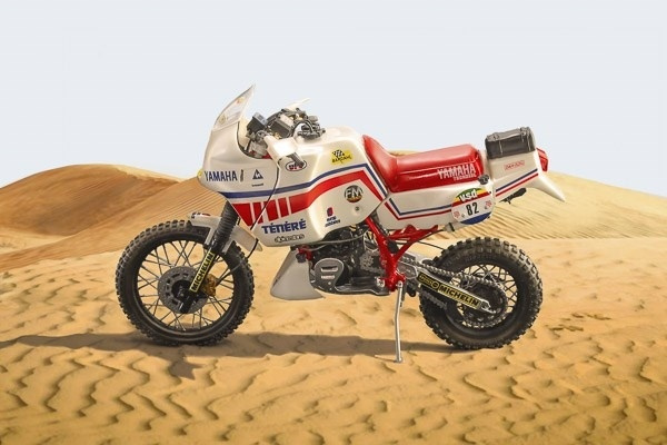 Italeri 1:9 YAMAHA TENERE\' 660 cc 1986 - Paris Dakar i gruppen SPORT, FRITID & HOBBY / Hobby / Plastmodeller / Motorsykler hos TP E-commerce Nordic AB (A07297)