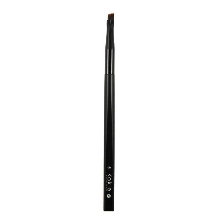 Kokie Small Angled Eyeliner Brush BR611 i gruppen HELSE OG SKJØNNHET / Makeup / Verktøy og sminkesett / Børster og pensler hos TP E-commerce Nordic AB (A11530)