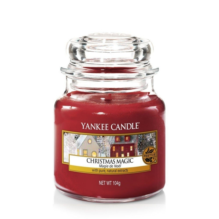 Yankee Candle Classic Small Jar Christmas Magic 104 g i gruppen HELSE OG SKJØNNHET / Duft og parfyme / Andre dufter / Duftlys hos TP E-commerce Nordic AB (C10816)