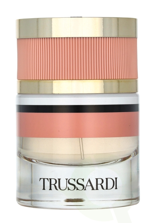 Trussardi By Trussardi Edp Spray 30 ml i gruppen HELSE OG SKJØNNHET / Duft og parfyme / Parfyme / Parfyme for henne hos TP E-commerce Nordic AB (C36012)