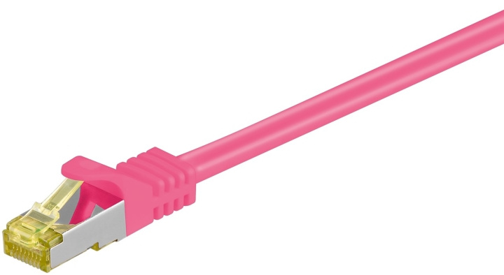 Goobay RJ45 patchkabel S/FTP (PiMF), 500 MHz, med CAT 7 råkabel, magenta, 5 m LSZH halogenfri kabelhölje, koppar, RJ45-kontakt (CAT 6A) i gruppen Datautstyr / Kabler og adaptere / Nettverk / Cat 7 hos TP E-commerce Nordic AB (C39500)