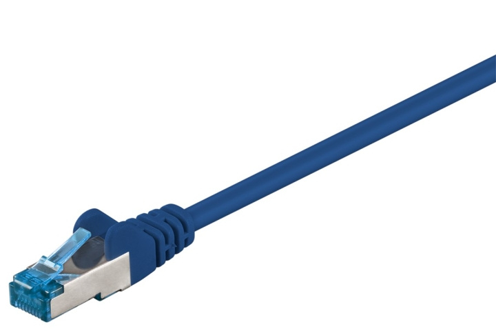 Goobay Patchkabel CAT 6A, S/FTP (PiMF), blå, 0,5 m opparledare (CU), halogenfri kabelhölje (LSZH) i gruppen Datautstyr / Kabler og adaptere / Nettverk / Cat6 hos TP E-commerce Nordic AB (C39683)