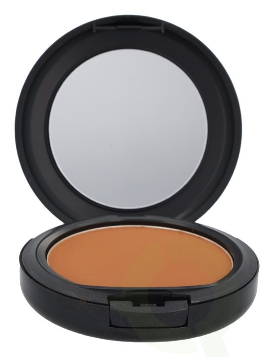 MAC Studio Fix Powder Plus Foundation 15 gr NC47 i gruppen HELSE OG SKJØNNHET / Makeup / Makeup ansikt / Foundation hos TP E-commerce Nordic AB (C41689)