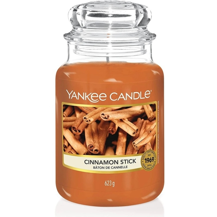 Yankee Candle Classic Large Jar Cinnamon Stick 623g i gruppen HELSE OG SKJØNNHET / Duft og parfyme / Andre dufter / Duftlys hos TP E-commerce Nordic AB (C44319)