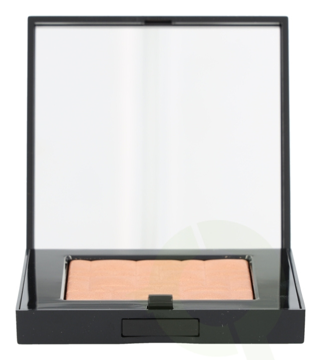 Bobbi Brown Highlighting Powder 8 gr Bronze Glow i gruppen HELSE OG SKJØNNHET / Makeup / Makeup ansikt / Contour/Highlight hos TP E-commerce Nordic AB (C49548)