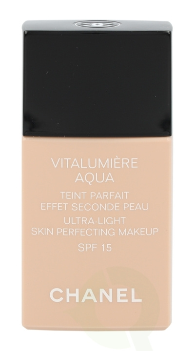 Chanel Vitalumiere Aqua Ultra-Light Makeup SPF15 30 ml #20 Beige i gruppen HELSE OG SKJØNNHET / Makeup / Makeup ansikt / Foundation hos TP E-commerce Nordic AB (C49697)