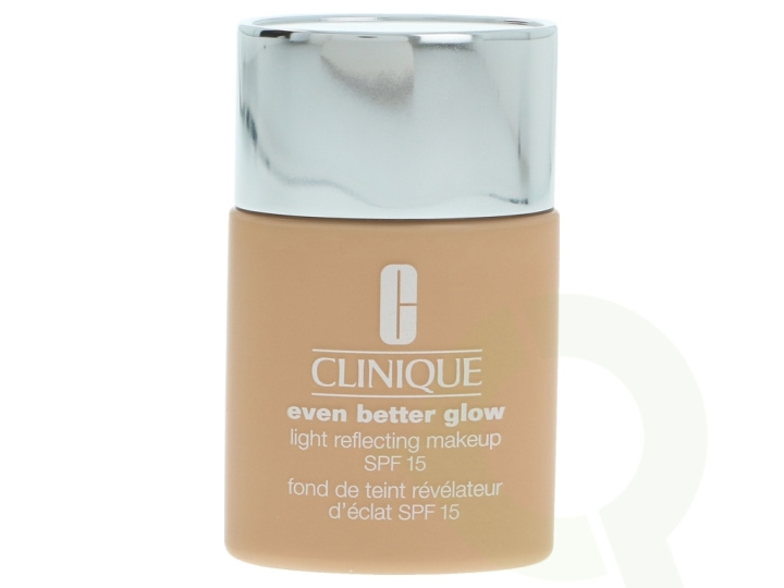 Clinique Even Better Glow Light Reflecting Makeup SPF15 30 ml WN12 Meringue i gruppen HELSE OG SKJØNNHET / Makeup / Makeup ansikt / Foundation hos TP E-commerce Nordic AB (C50249)