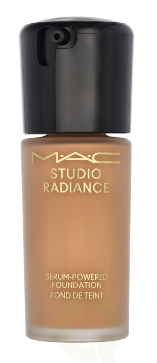 MAC Studio Radiance Serum-Powered Foundation 30 ml #NC37 i gruppen HELSE OG SKJØNNHET / Makeup / Makeup ansikt / Foundation hos TP E-commerce Nordic AB (C63976)