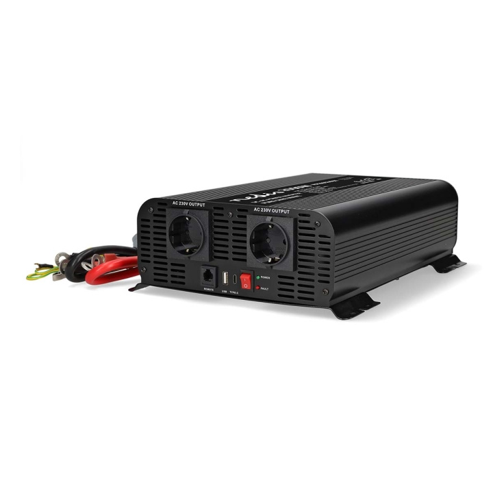 Nedis Power Inverter Pure Sine Wave | Inngangsspenning: 24 V DC | Enhetens strømuttak: Type F (CEE 7/3) / USB-A / USB-C™ | 230 V AC 50 Hz | 2000 W | Topp effekt: 4000 W | Skru Terminal | Pure Sine Wave | Sikring | Sort i gruppen HJEM, HUS OG HAGE / El og belysning / Spenningsomformer hos TP E-commerce Nordic AB (C64462)