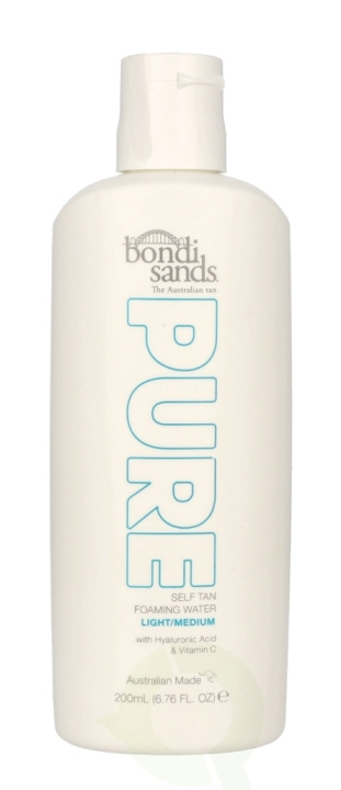 Bondi Sands Pure Self Tan Foaming Water 200 ml Light/Medium i gruppen HELSE OG SKJØNNHET / Hudpleie / Soling / Brun uten sol hos TP E-commerce Nordic AB (C66884)