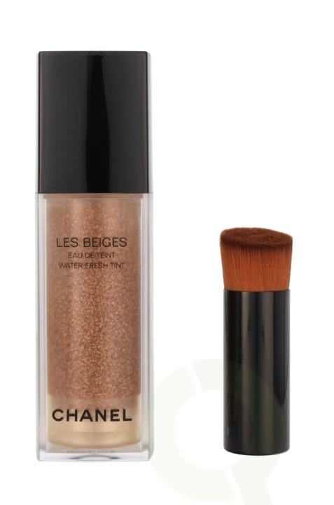 Chanel Les Beiges Water-Fresh Tint 30 ml 40 Medium Plus i gruppen HELSE OG SKJØNNHET / Makeup / Makeup ansikt / Foundation hos TP E-commerce Nordic AB (C69622)