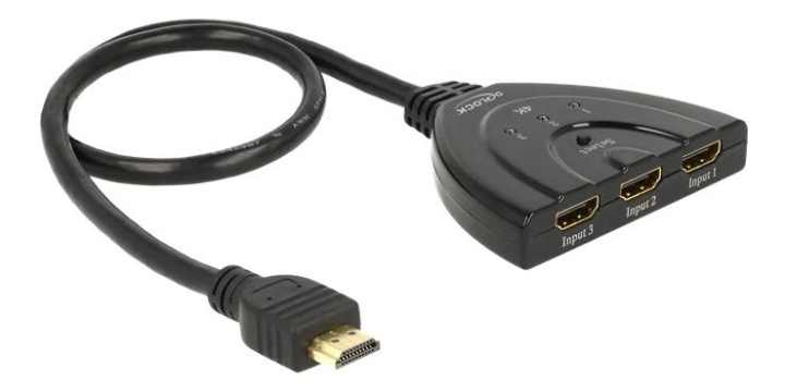 DeLOCK HDMI UHD Switch 3xHDMI>1xHDMI out 4K integrated cable 50 cm i gruppen Elektronikk / Kabler og adaptere / HDMI / Adaptere hos TP E-commerce Nordic AB (C70494)