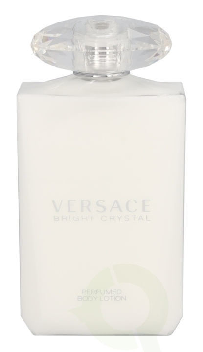 Versace Bright Crystal Body Lotion 200 ml Perfumed i gruppen HELSE OG SKJØNNHET / Hudpleie / Kroppspleie / Body lotion hos TP E-commerce Nordic AB (C72094)