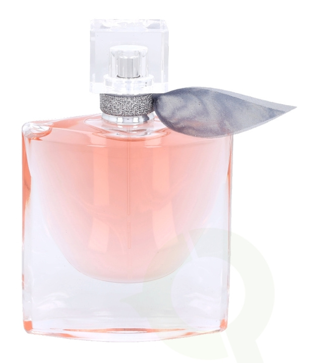 Lancome La Vie Est Belle Edp Spray 50 ml Refillable i gruppen HELSE OG SKJØNNHET / Duft og parfyme / Parfyme / Parfyme for henne hos TP E-commerce Nordic AB (C72432)