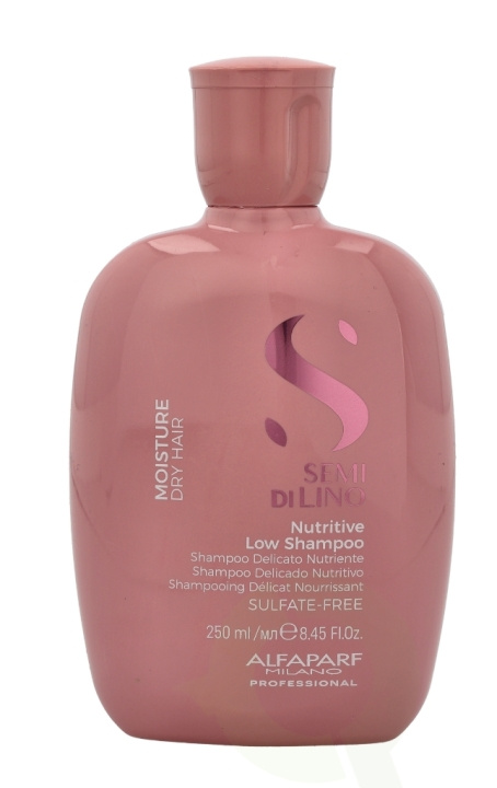 Alfaparf Semi Di Lino Nutritive Low Shampoo 250 ml Dry Hair, Sulfate-Free i gruppen HELSE OG SKJØNNHET / Hår & styling / Hårpleie / Sjampo hos TP E-commerce Nordic AB (C73025)