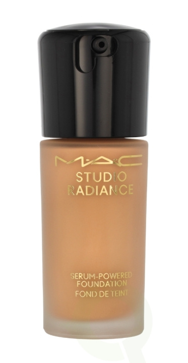 MAC Studio Radiance Serum-Powered Foundation 30 ml NC18 i gruppen HELSE OG SKJØNNHET / Makeup / Makeup ansikt / Foundation hos TP E-commerce Nordic AB (C75948)