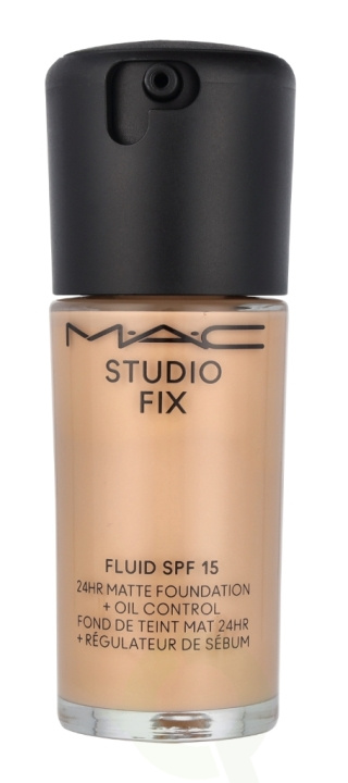 MAC Studio Fix Fluid Foundation SPF15 30 ml NC18 i gruppen HELSE OG SKJØNNHET / Makeup / Makeup ansikt / Foundation hos TP E-commerce Nordic AB (C76002)