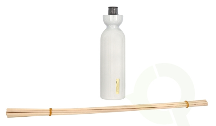 Rituals Karma Fragrance Sticks 250 ml Lotus Flower & White Tea i gruppen HELSE OG SKJØNNHET / Duft og parfyme / Andre dufter / Duftspreder hos TP E-commerce Nordic AB (C76363)