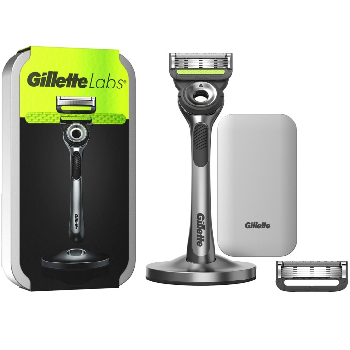 Gillette Rakhyvel Labs magnetiskt ställ & resefodral 2st i gruppen HELSE OG SKJØNNHET / Hår & styling / Barbering og trimming / Barberhøvler og tilbehør hos TP E-commerce Nordic AB (C76783)