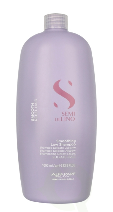 Alfaparf Semi Di Lino Smoothing Low Shampoo 1000 ml i gruppen HELSE OG SKJØNNHET / Hår & styling / Hårpleie / Sjampo hos TP E-commerce Nordic AB (C79076)