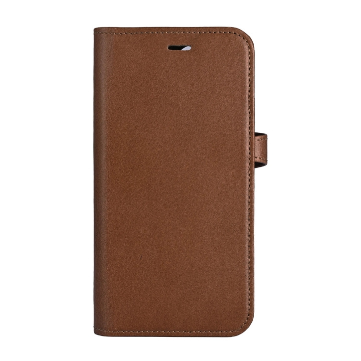 Buffalo 2in1 Leather 3 card MagSeries iPhone 16 Brown i gruppen SMARTTELEFON & NETTBRETT / Mobilbeskyttelse / Apple / iPhone 16 hos TP E-commerce Nordic AB (C79376)