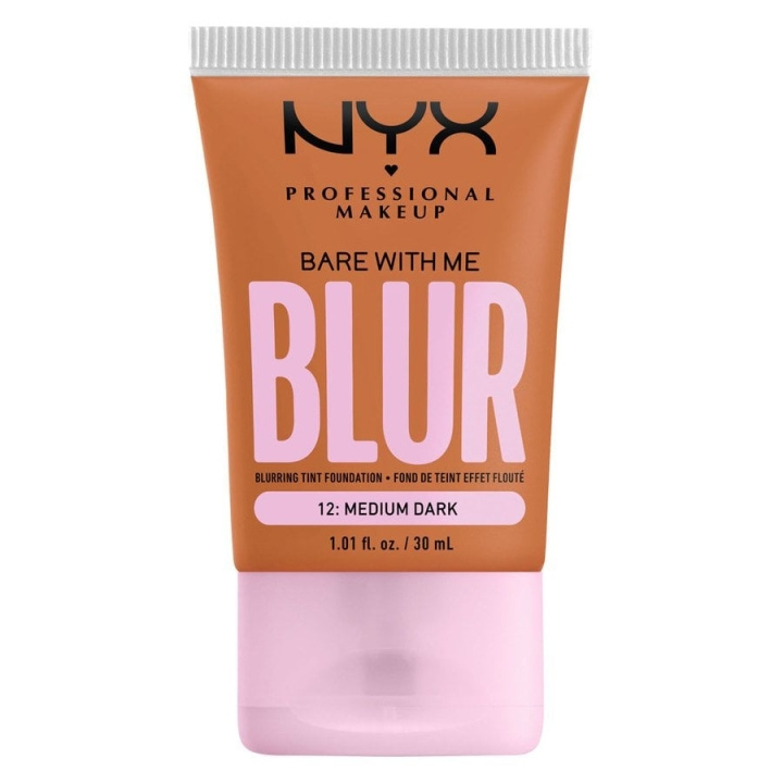 NYX Professional Makeup Bare With Me Blur Tint Foundation 12 Medium Dark i gruppen HELSE OG SKJØNNHET / Makeup / Makeup ansikt / Foundation hos TP E-commerce Nordic AB (C84676)