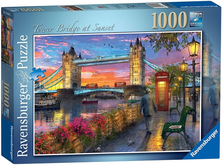 Ravensburger Tower Bridge ved solnedgang 1000p (10215033) i gruppen LEKER, BARN OG BABY / Leker / Barnas puslespill hos TP E-commerce Nordic AB (C85450)