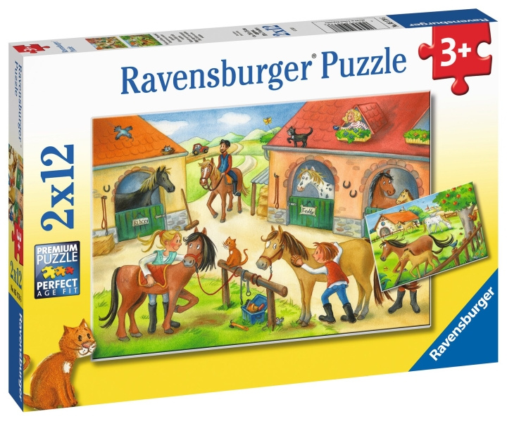 Ravensburger Glade dager i stallen 2x12p - 05178 i gruppen LEKER, BARN OG BABY / Leker / Barnas puslespill hos TP E-commerce Nordic AB (C85771)