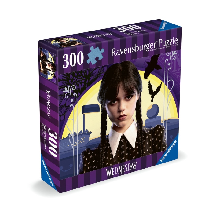 Ravensburger Puzzle Wednesday No Hug Zone 300p (10217575) i gruppen LEKER, BARN OG BABY / Leker / Barnas puslespill hos TP E-commerce Nordic AB (C86809)