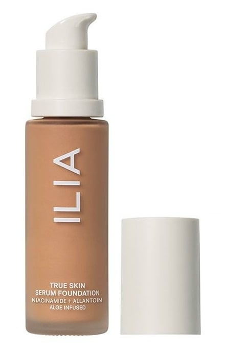 ILIA True Skin Serum Foundation Maraca SF9 30 ml i gruppen HELSE OG SKJØNNHET / Makeup / Makeup ansikt / Foundation hos TP E-commerce Nordic AB (C89642)