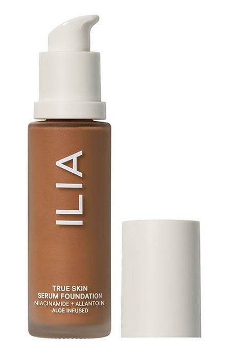 ILIA True Skin Serum Foundation Martinique SF11 30 ml i gruppen HELSE OG SKJØNNHET / Makeup / Makeup ansikt / Foundation hos TP E-commerce Nordic AB (C89646)