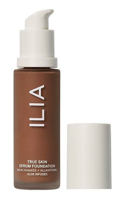 ILIA True Skin Serum Foundation Macquarie SF13 30 ml i gruppen HELSE OG SKJØNNHET / Makeup / Makeup ansikt / Foundation hos TP E-commerce Nordic AB (C89648)