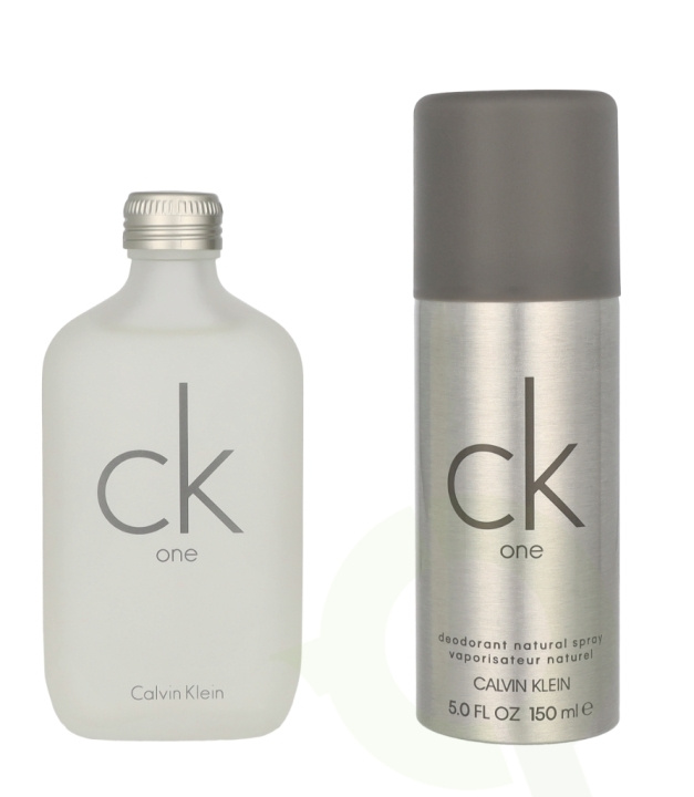 Calvin Klein Ck One Giftset 250 ml Edt Spray 100ml/Deo Spray 150ml i gruppen HELSE OG SKJØNNHET / Gavesett / Gavesett for ham hos TP E-commerce Nordic AB (C92032)