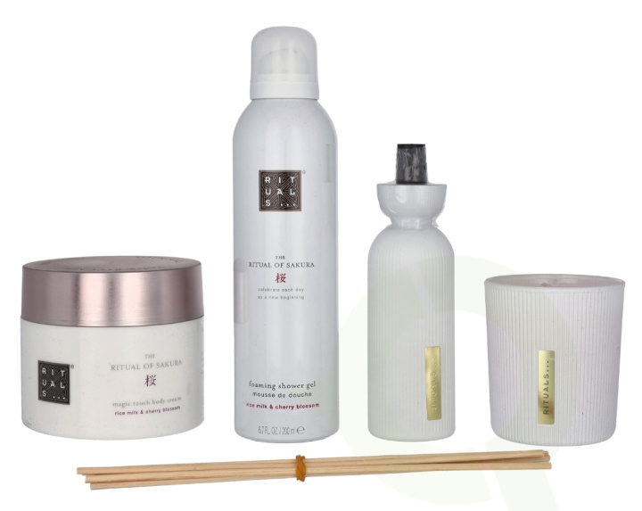 Rituals Sakura Set 610 ml Scented Candle 140ml/Mini Fragrance Sticks 70ml/Foaming Shower Gel 200ml/Body Cream 200ml i gruppen HELSE OG SKJØNNHET / Gavesett / Gavesett for henne hos TP E-commerce Nordic AB (C94963)