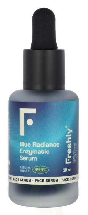 Freshly Cosmetics Blue Radiance Enzymatic Serum 30 ml i gruppen HELSE OG SKJØNNHET / Hudpleie / Ansikt / Hudserum hos TP E-commerce Nordic AB (C99675)