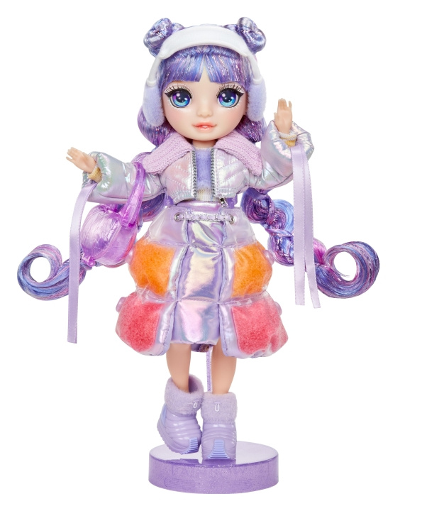 Rainbow high Winter Wonderland Doll- Purple (514558) i gruppen LEKER, BARN OG BABY / Leker / Dukker & tilbehør hos TP E-commerce Nordic AB (D02313)