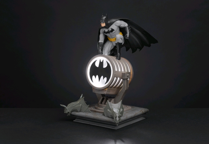 Paladone Batman-figur lys/lampe - 27 CM (PP6376BM) i gruppen Datautstyr / GAMING / Gaming-tilbehør hos TP E-commerce Nordic AB (D04442)