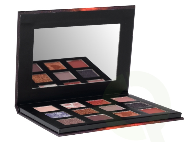 Catrice Dear universe Eyeshadow Palette Limited Edition 10,2 g i gruppen HELSE OG SKJØNNHET / Makeup / Øyne og øyebryn / Øyeskygger hos TP E-commerce Nordic AB (D05799)