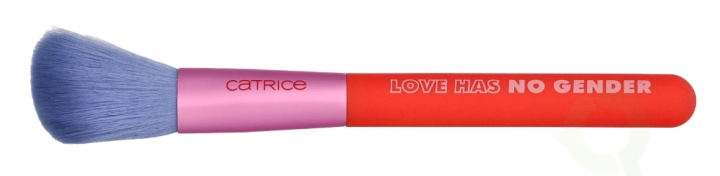 Catrice Who I Am Blush Brush 1 piece C01 Love Has No Gender i gruppen HELSE OG SKJØNNHET / Makeup / Verktøy og sminkesett / Børster og pensler hos TP E-commerce Nordic AB (D05863)