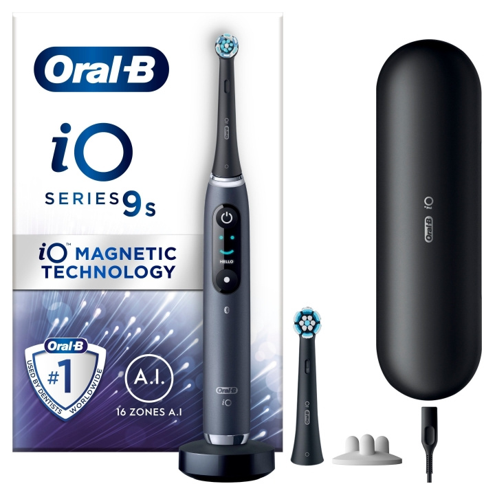 Oral B iO9S Black Onyx elektrisk tannbørste i gruppen HELSE OG SKJØNNHET / Munnpleie / Elektriske tannbørster hos TP E-commerce Nordic AB (D06585)