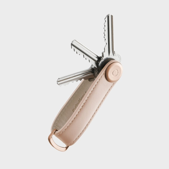 Orbitkey Nøkkelholder i lær - Blush/Blush i gruppen SPORT, FRITID & HOBBY / Morsomme produkter / Smarte produkter hos TP E-commerce Nordic AB (D06800)