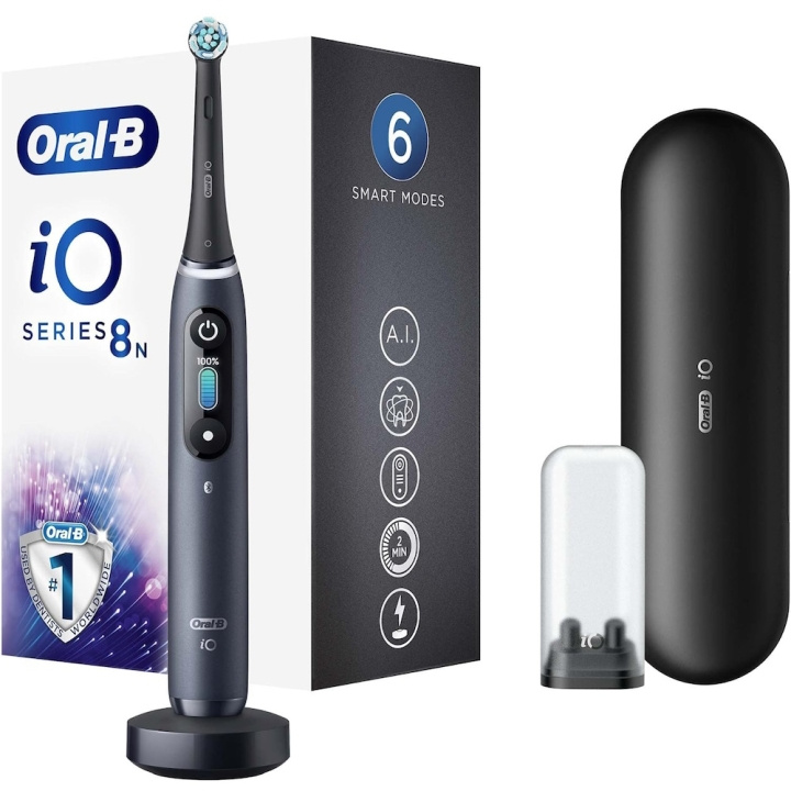 Oral B iO Series 8N Electric toothbrush, Black Onyx i gruppen HELSE OG SKJØNNHET / Munnpleie / Elektriske tannbørster hos TP E-commerce Nordic AB (D10501)