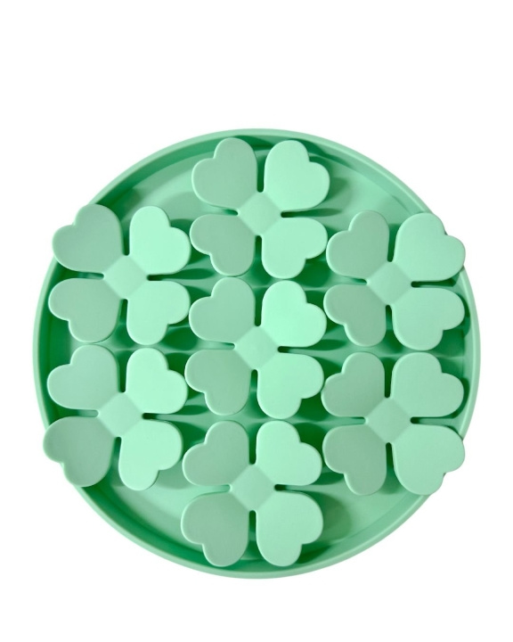 Confetti Dogs Lucky Clover Slikkematte 20 x 20 x 2 cm - (PLU7704S) i gruppen HJEM, HUS OG HAGE / Dyretilbehør / Hund hos TP E-commerce Nordic AB (D10753)