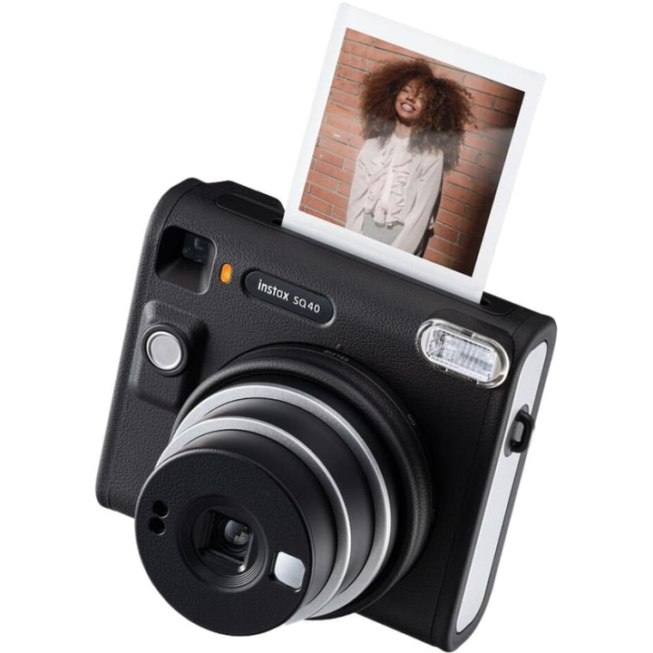 Fuji Instax Square SQ40 Svart i gruppen Elektronikk / Foto og video / Kameraer hos TP E-commerce Nordic AB (D13952)